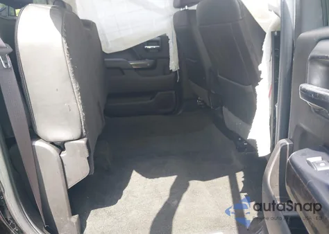 2016 GMC Sierra 2500Hd Denali z USA, uszkodzony, nr VIN 1GT12UE82GF266079